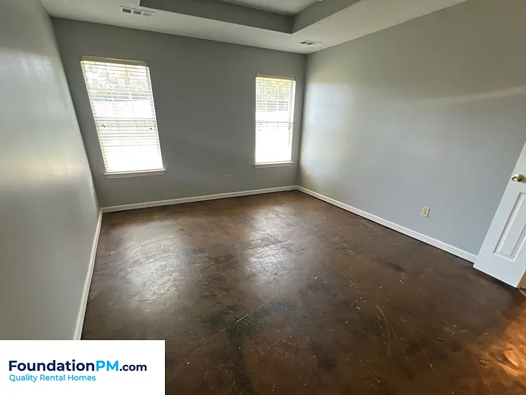 7063 Beringer Dr S — Photo 8