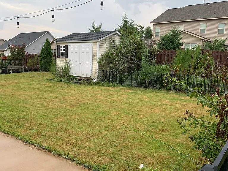 571 Maple Valley Loop — Photo 4