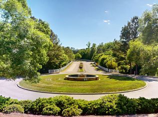 2501 Huntscroft Ln APT 100, Raleigh, NC 27617