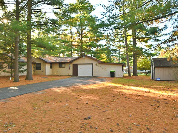 2821 4th St, Saint Helen, MI 48656