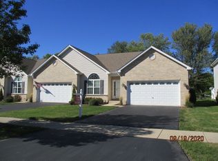 180 Geraldine Ct, Somonauk, IL 60552