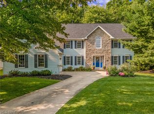 19828 Stoughton Dr, Strongsville, OH 44149