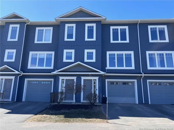 58 Mia Cir, Fredericton, NB E3A 7N5