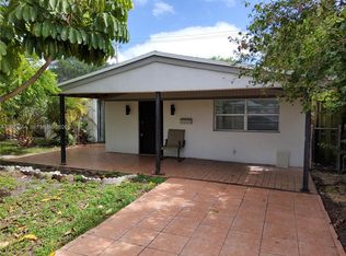 1348 NE 176th St, North Miami Beach, FL 33162
