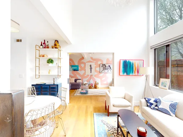 342 Bond Street 2B image 1 of 15
