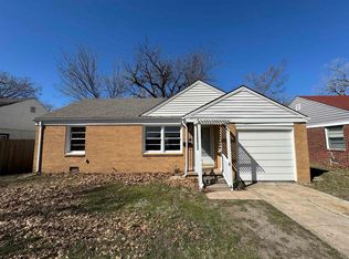 657 S Apache Dr, Wichita, KS 67207