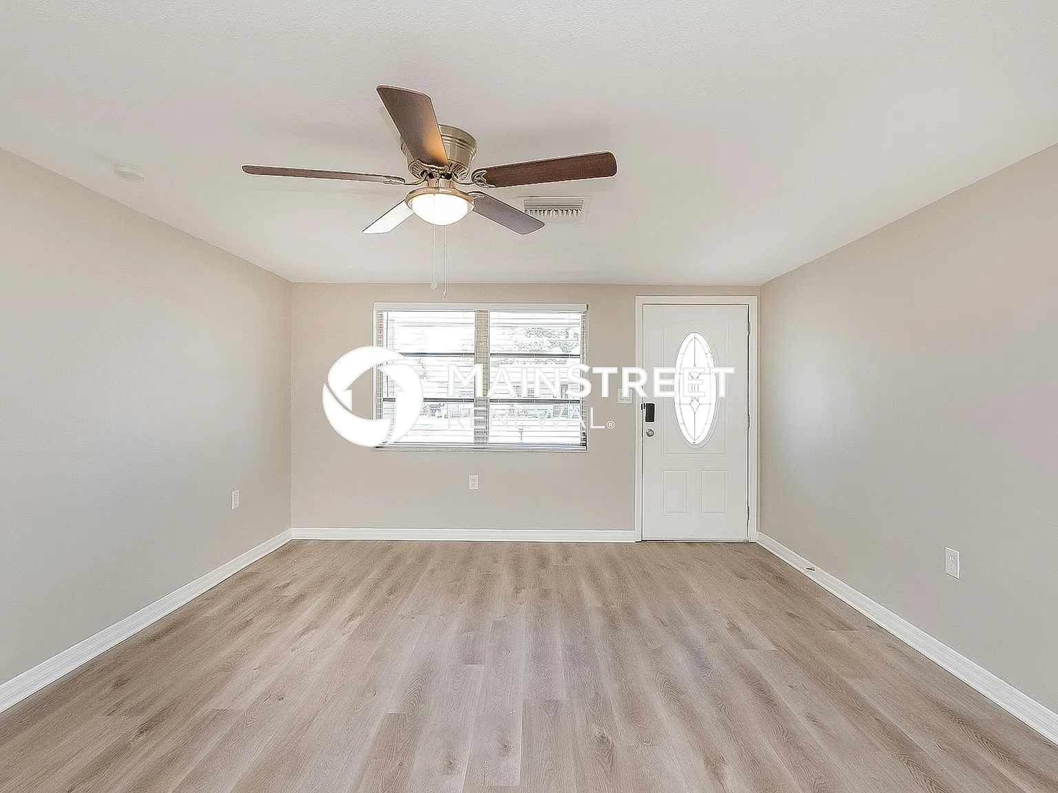 9010 Chantilly Ln — Photo 4
