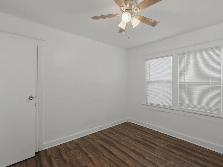 322 W 79th St — Photo 16