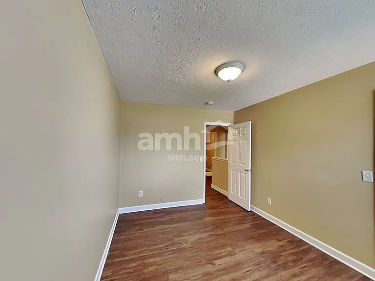 6012 Mountview Dr — Photo 23