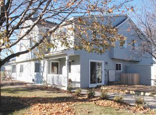 9461 Polaris Ln N, Maple Grove, MN 55369