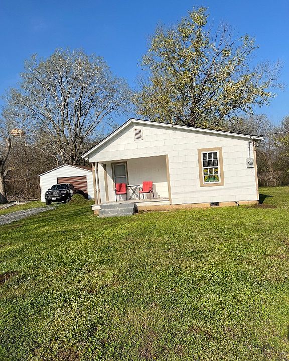 104 S Wewoka St, Wetumka, OK 74883 Zillow
