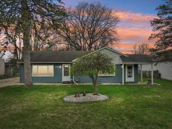 21510 Ulrich St, Clinton Township, MI 48036