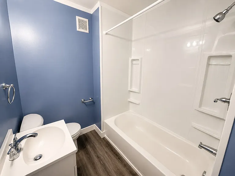 2624 Gerritt St — Photo 9