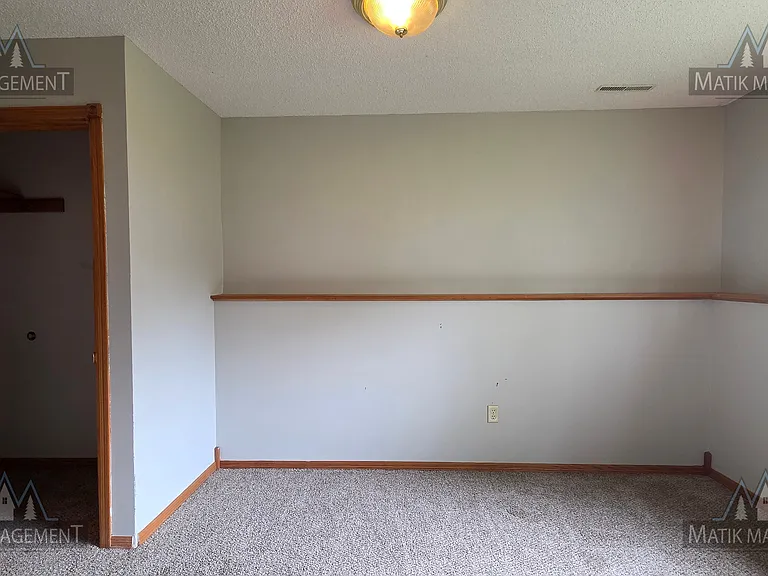 5605 Nancy Ln NW — Photo 46