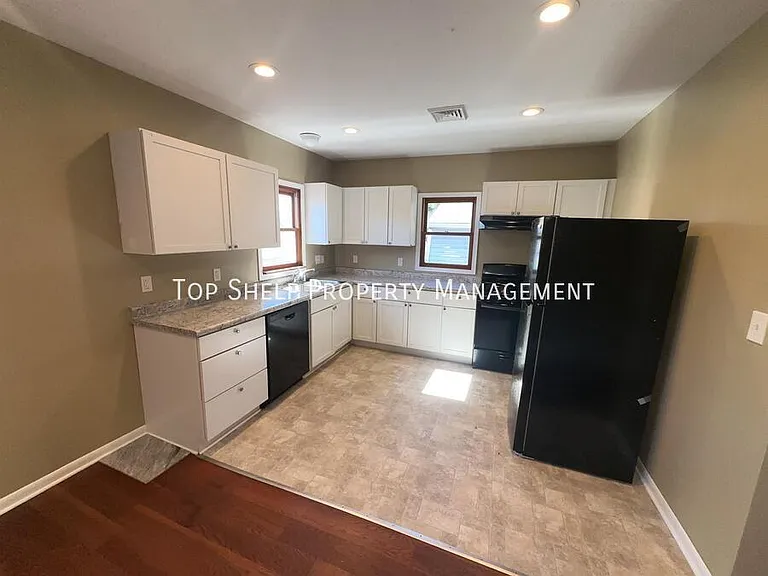 4148 Mattern Ave — Photo 3