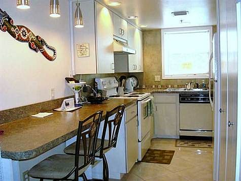 4th image of 2210 Vista Del Sol Cir Unit 513