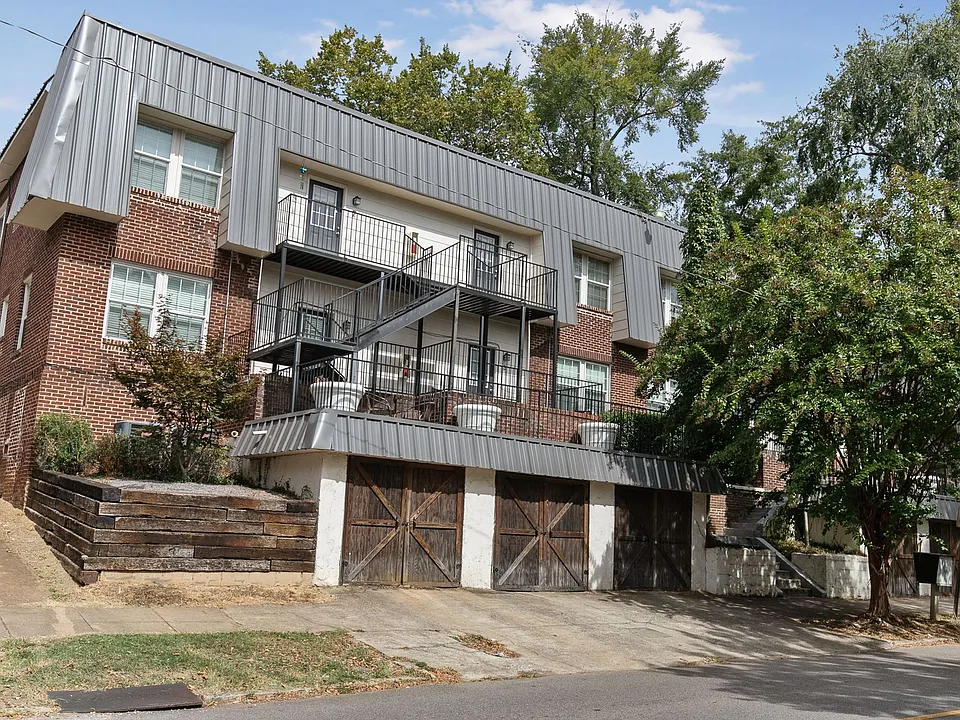 Southside Manor