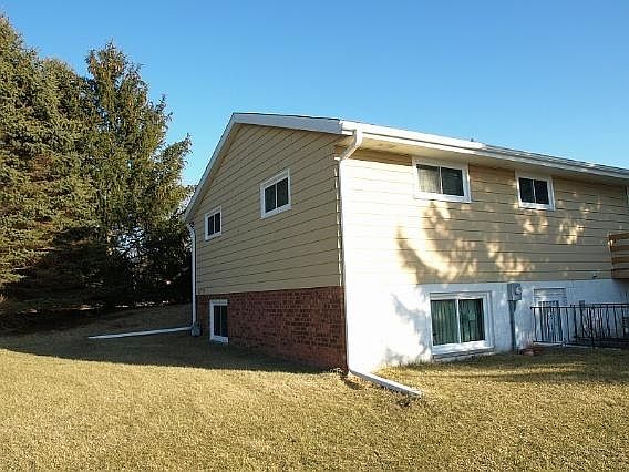2nd image of 4081 Mary Ln