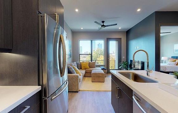 5th image of 301 N Nichols St #B3