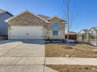1467 Rolling Fox Dr, Forney, TX 75126