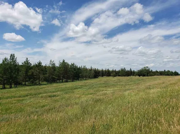 10195 County Road 15 W, Burlington, ND 58722