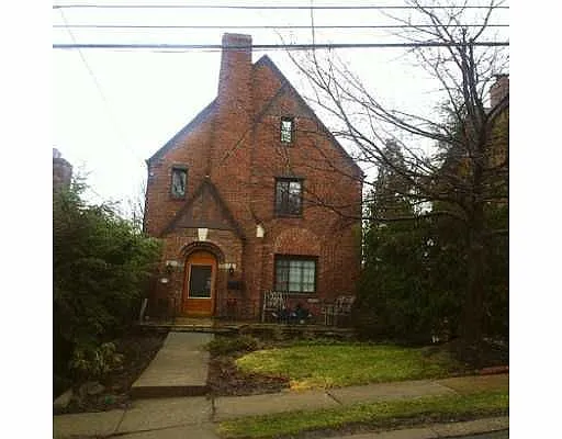 315 Ashland Ave photo 1