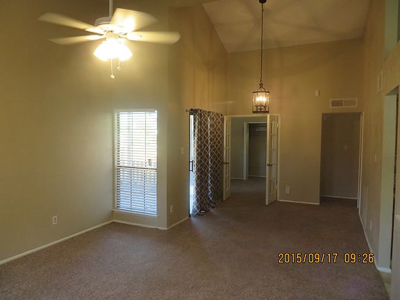 5th image of 402 Jones St