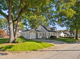 100 Eaton St, Pawtucket, RI 02861