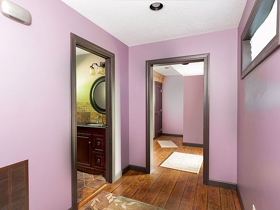 59th image of 4550 Southgate Rd