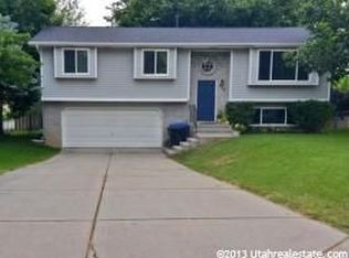 876 S Stacey Cir, Farmington, UT 84025