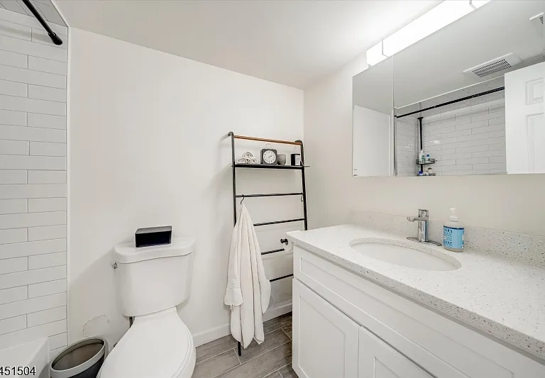 34 Loantaka Way #K — Photo 23