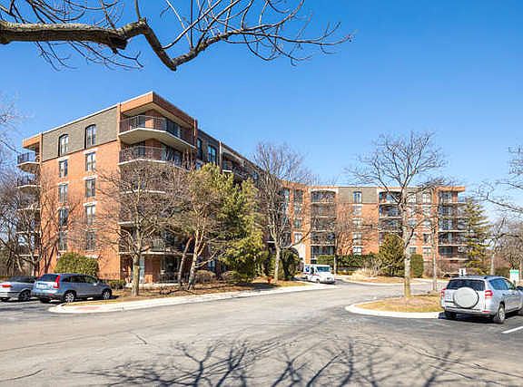 2nd image of 511 Aurora Ave Unit 314