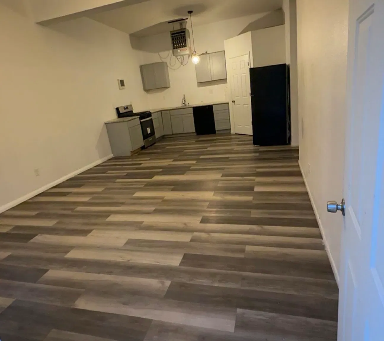 1215 Gallegos Ln — Photo 1