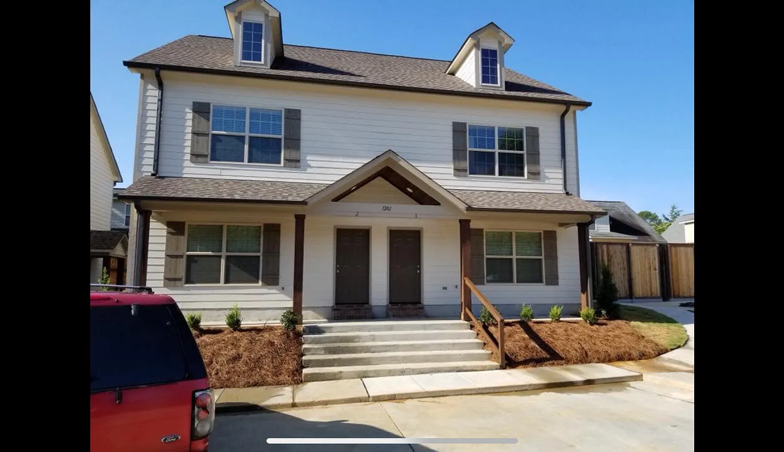 Ivy Place — Photo 4