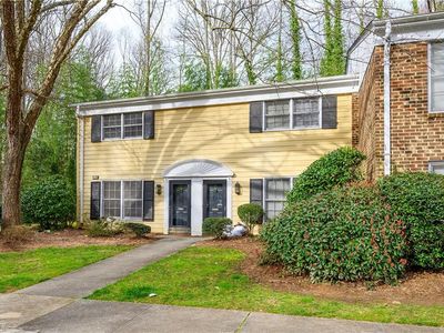 2821 A Bleeker Sq, Winston Salem, NC, 27106