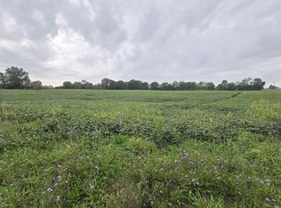 N Wolf Lake Rd, Albion, IN 46701