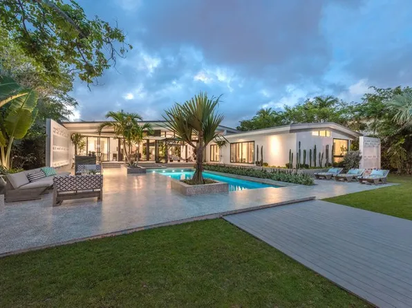 2979 Flamingo Dr, Miami Beach, FL 33140