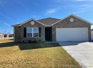 1613 N 80th St, Broken Arrow, OK 74014