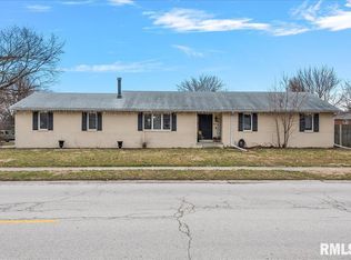 503 S State St, Chatham, IL 62629