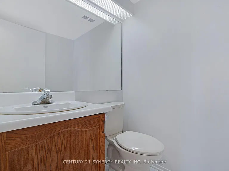 1589 Saint Bernard St #403 — Photo 11