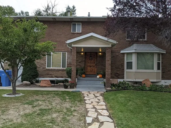 2598 E Oak Creek Cir, Cottonwood Heights, UT 84093