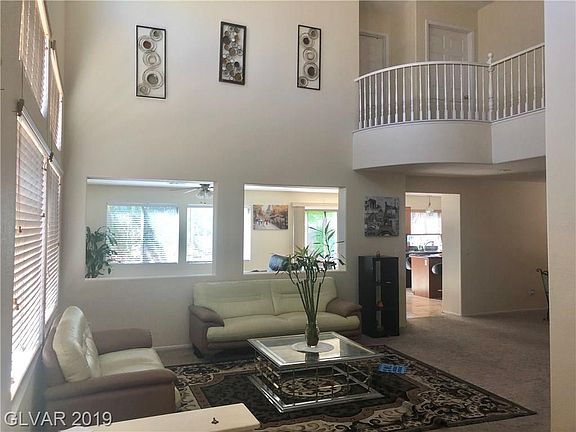 3rd image of 5517 Spruce Hill Ct