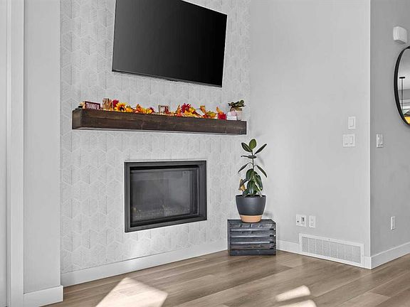 5th image of 236 N Rowmont Blvd NW