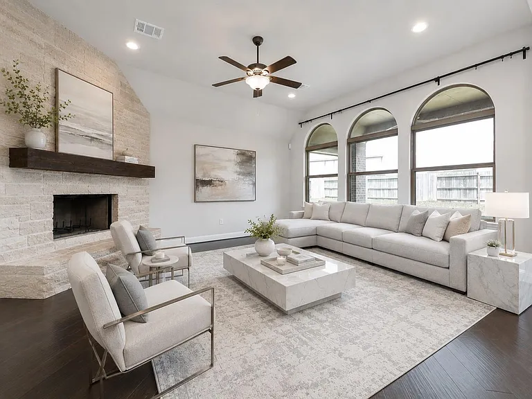 6243 Garden Lakes Ln — Photo 8