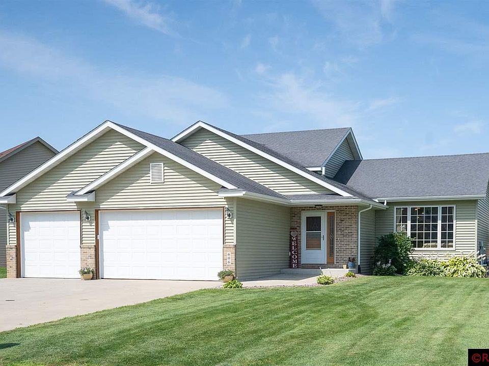 1st image of 606 Colodoro Ln