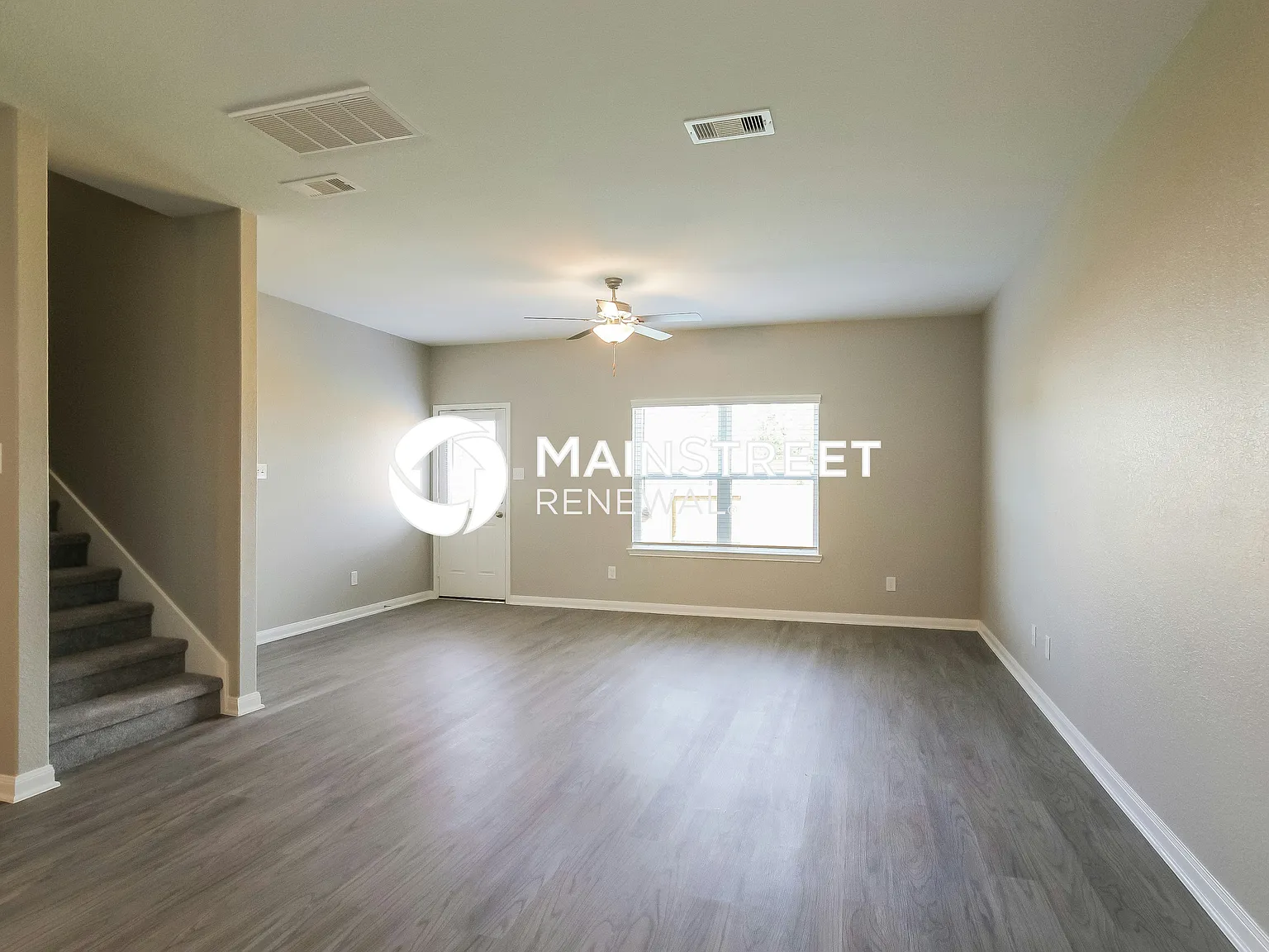 25242 Dickens Drive — Photo 4