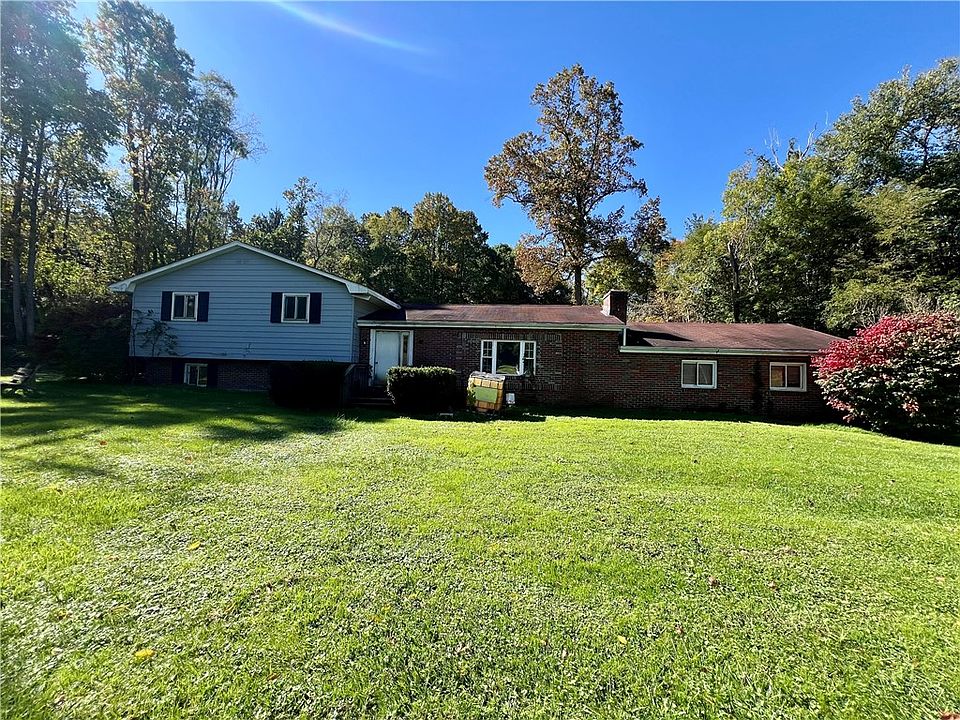 1st image of 899 New Galilee Rd