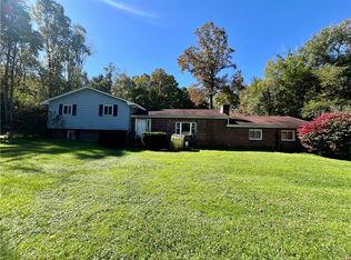 899 New Galilee Rd, New Galilee, PA 16141
