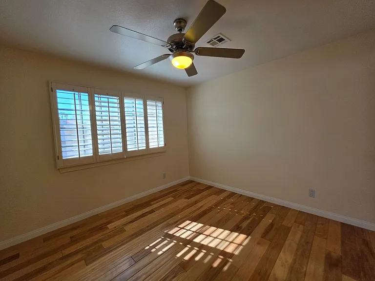1836 Birdie Ln — Photo 36