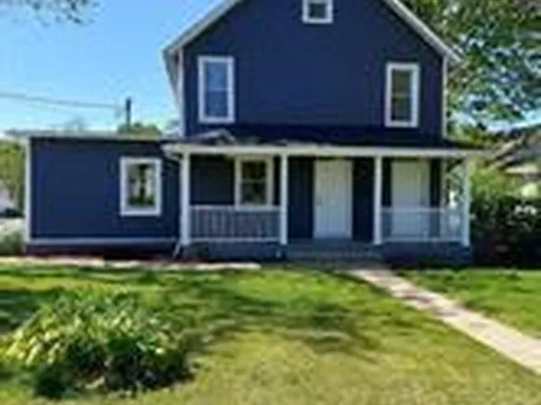 50 Pulaski Road, Kings Park, NY 11754
